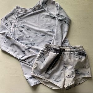Current tyed rashguard and boardies set size 6/7